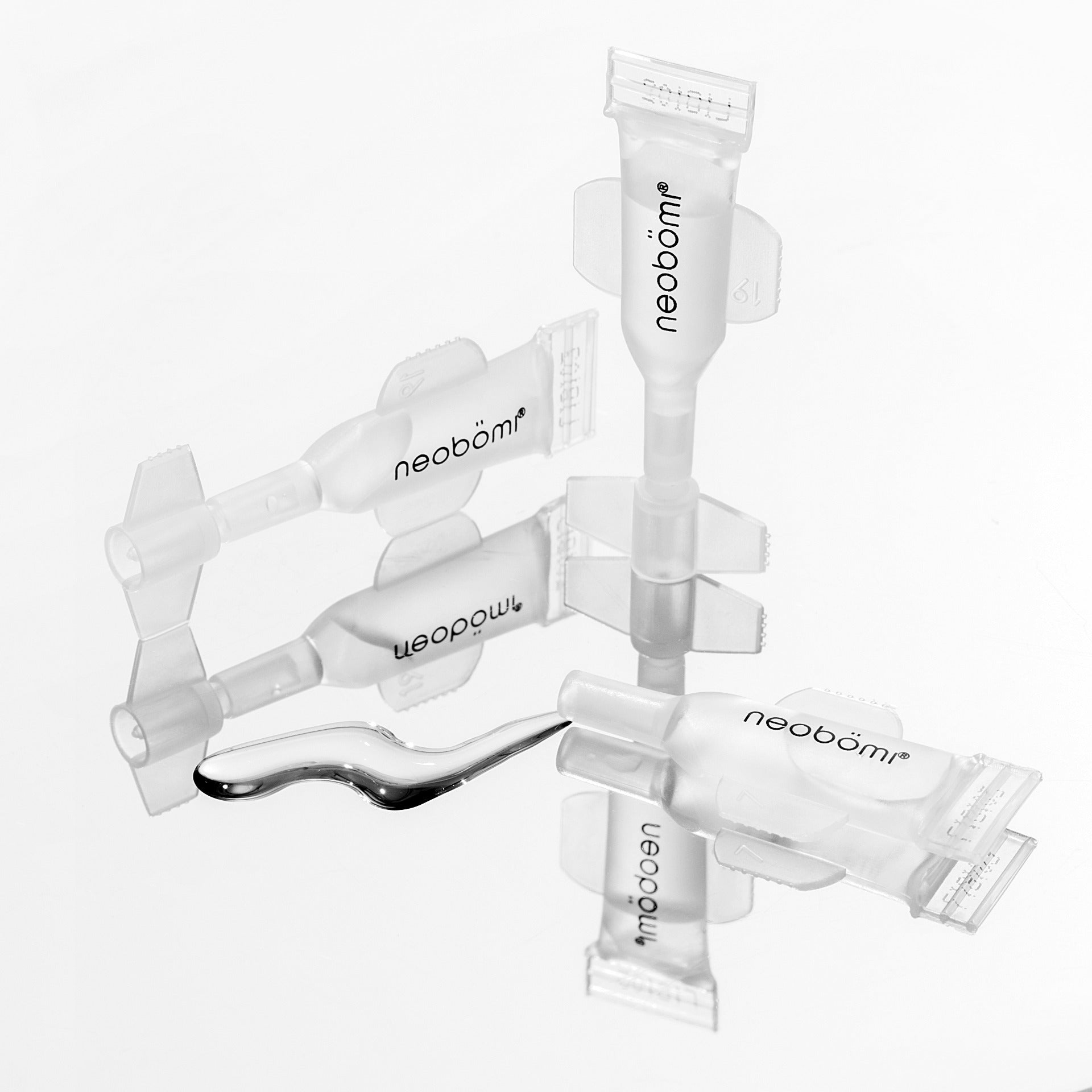 Hochdosiertes Tri-Hyaluron Serum